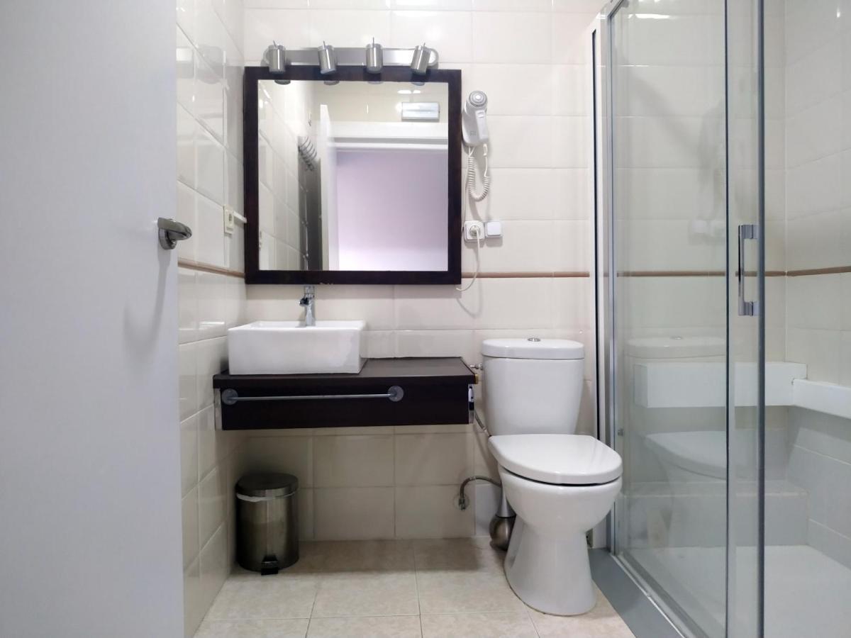 Twin Room with View,1002497235:JPEG