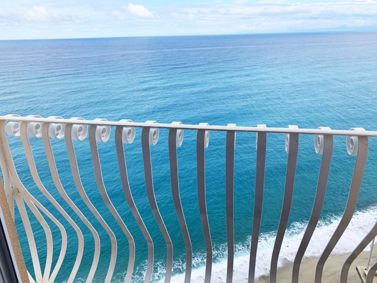 Camera Queen con Vista Mare