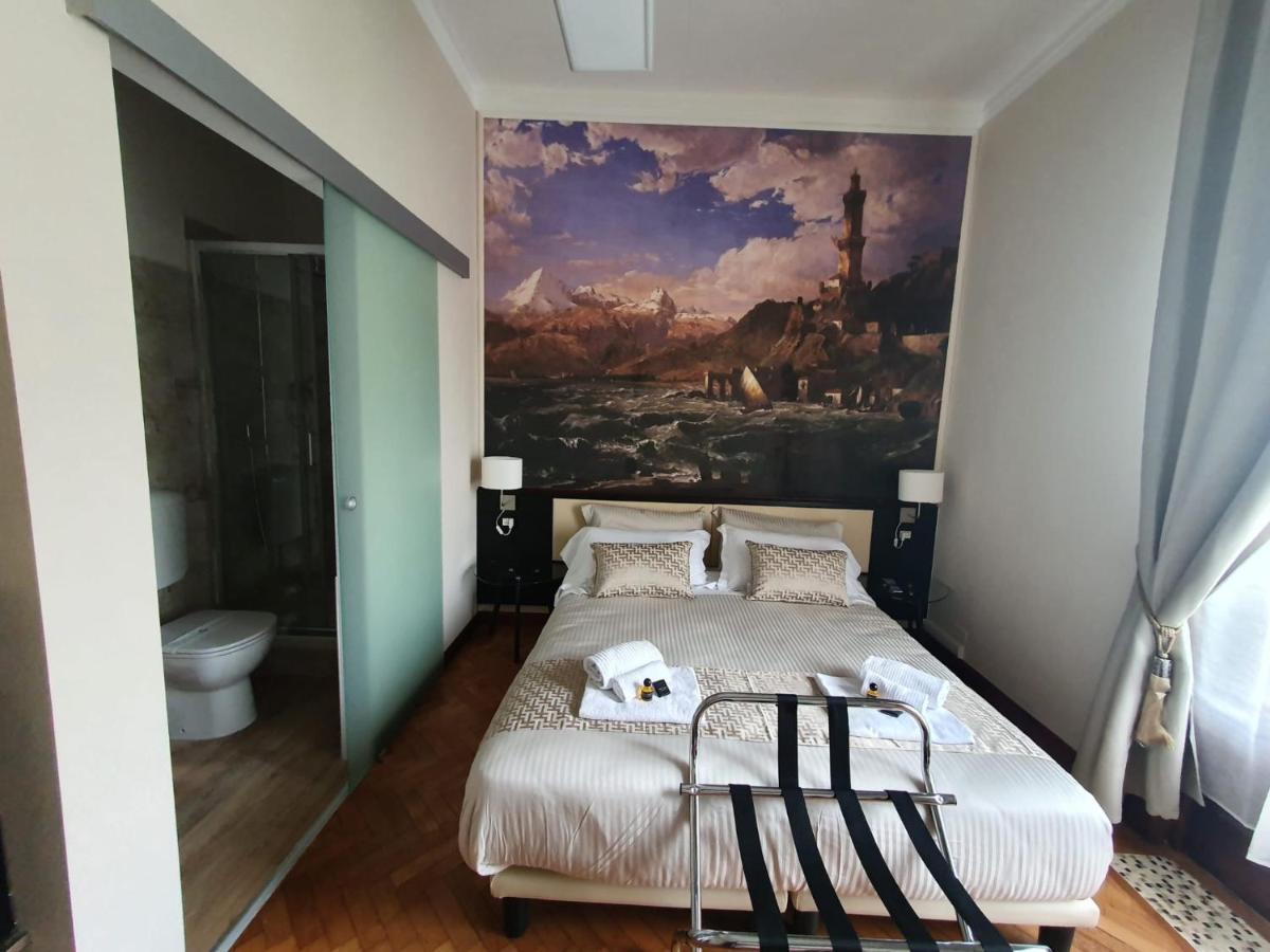 Double Room Private Bathroom
