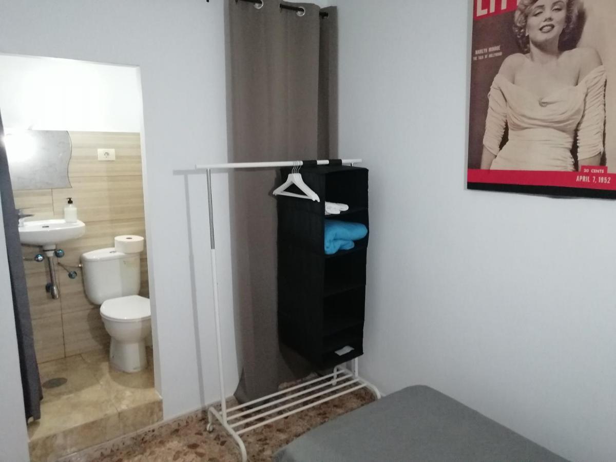 Single Room Private Bathroom interior