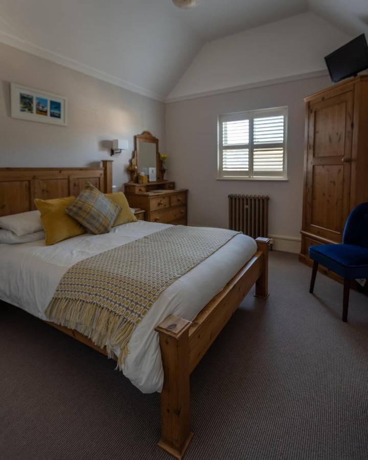 Double Room with Private Bathroom,1053475138:JPEG