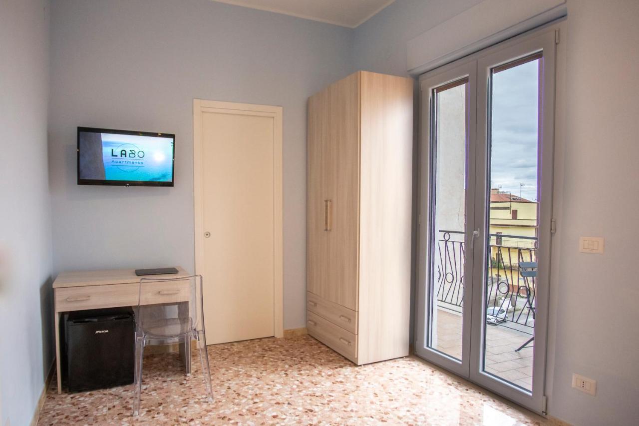 Tweepersoonskamer met Balkon en Uitzicht op Zee