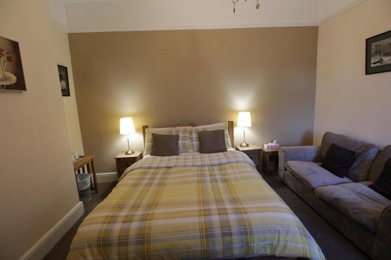 Double Room Private Bathroom