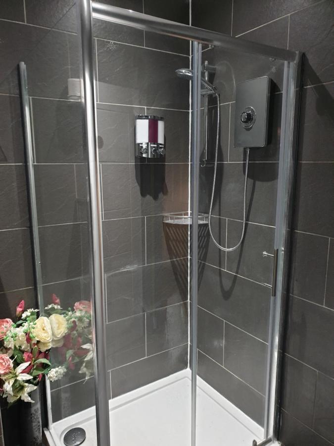 Habitación Doble Económica con baño privado externo