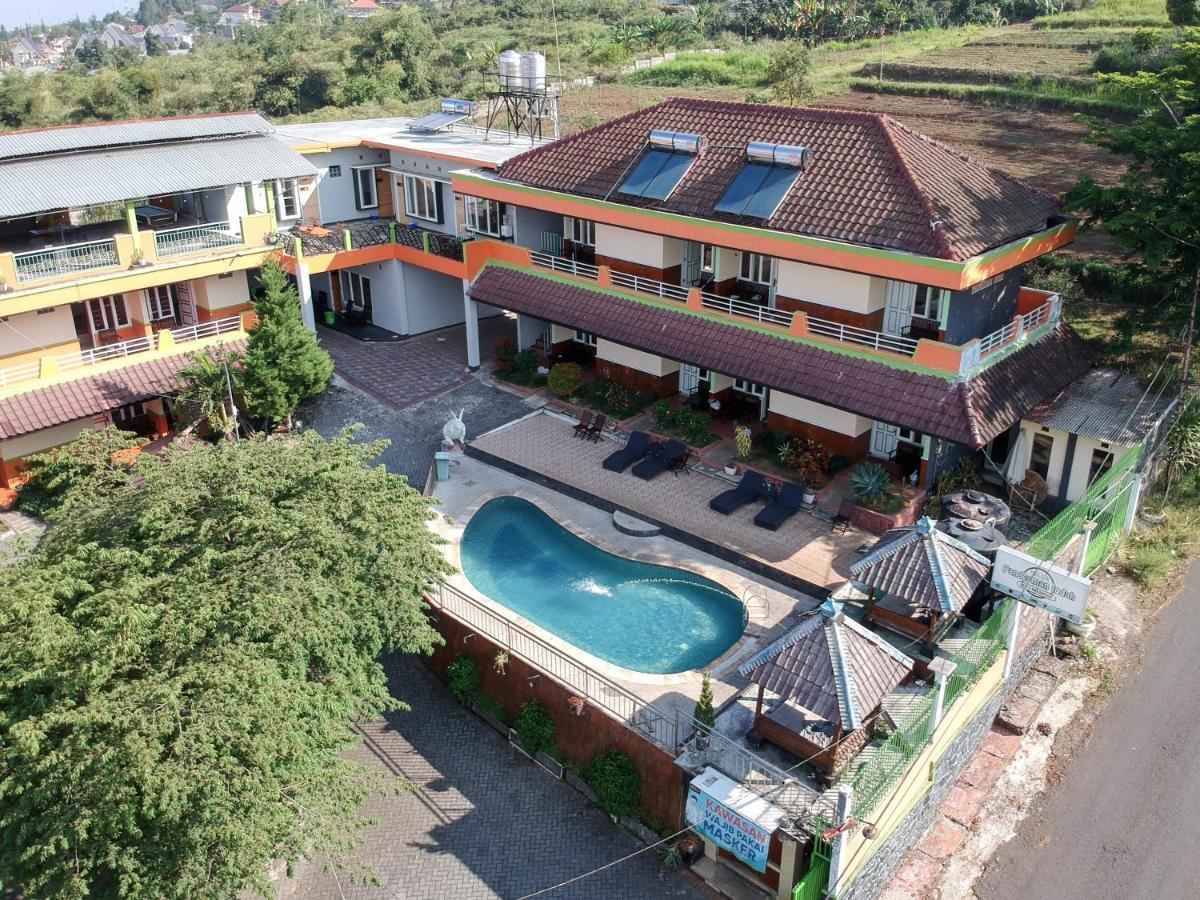 Double Room with Pool View
