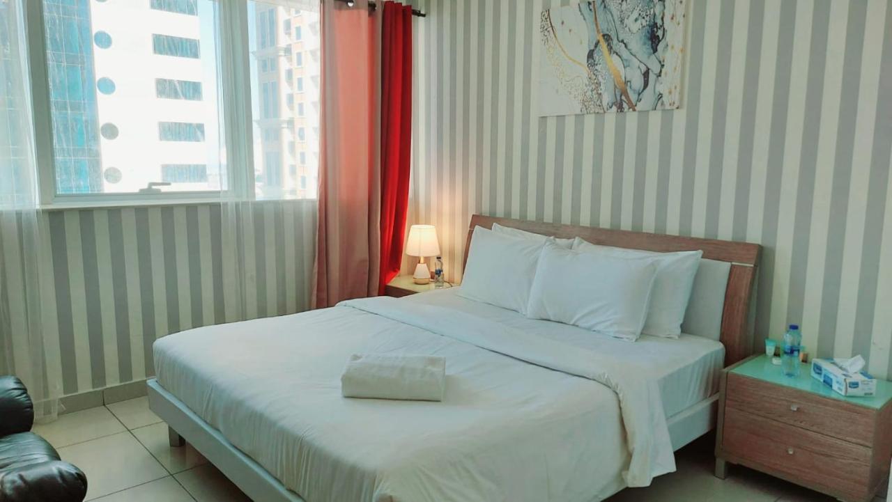 Quarto Duplo com Casa de Banho Partilhada