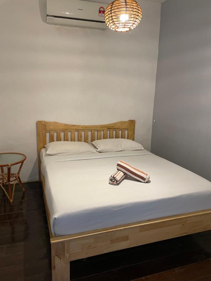 Standard Double Room without Window,1196073172:JPEG