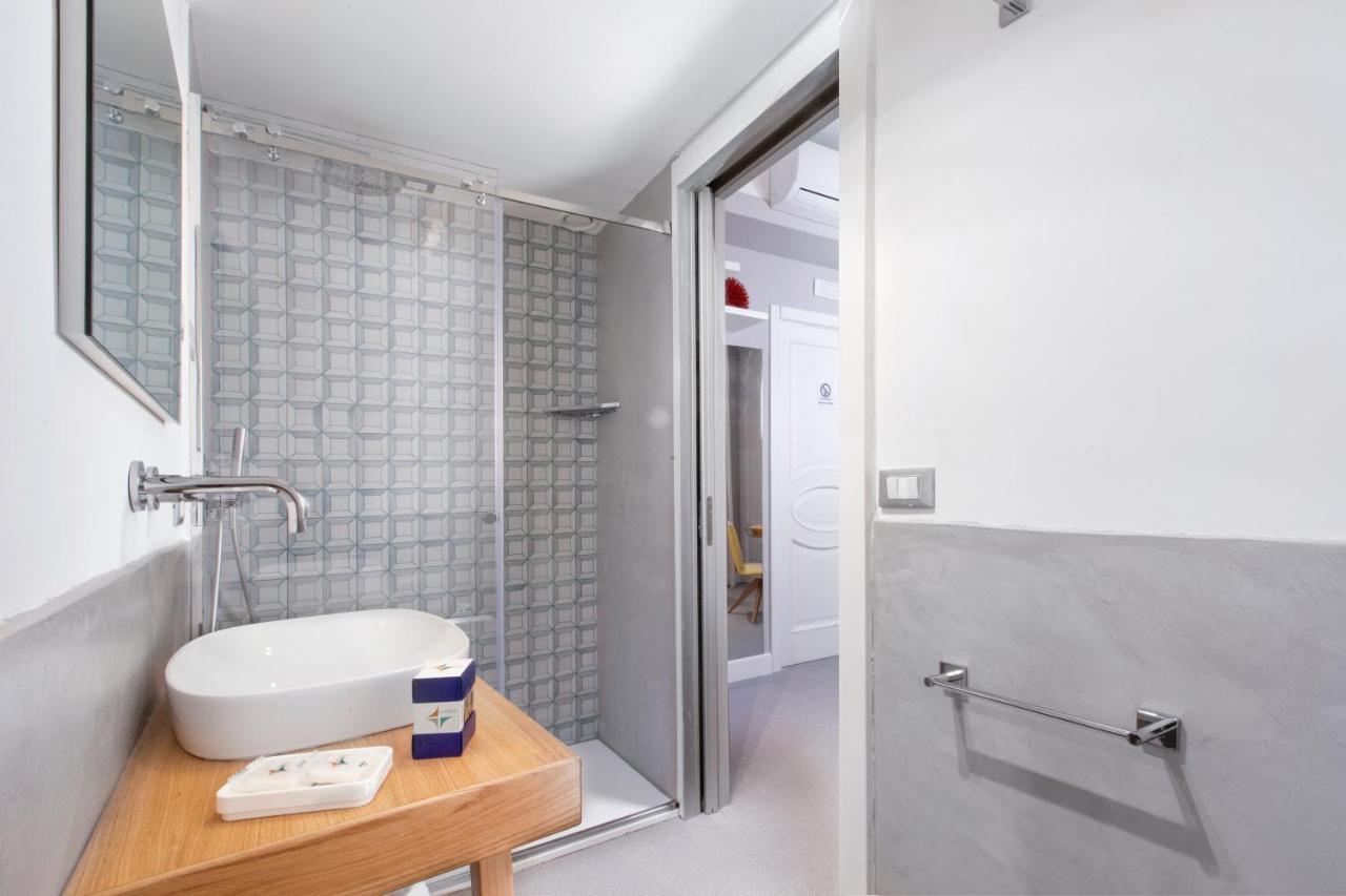Large Double Room Split Level