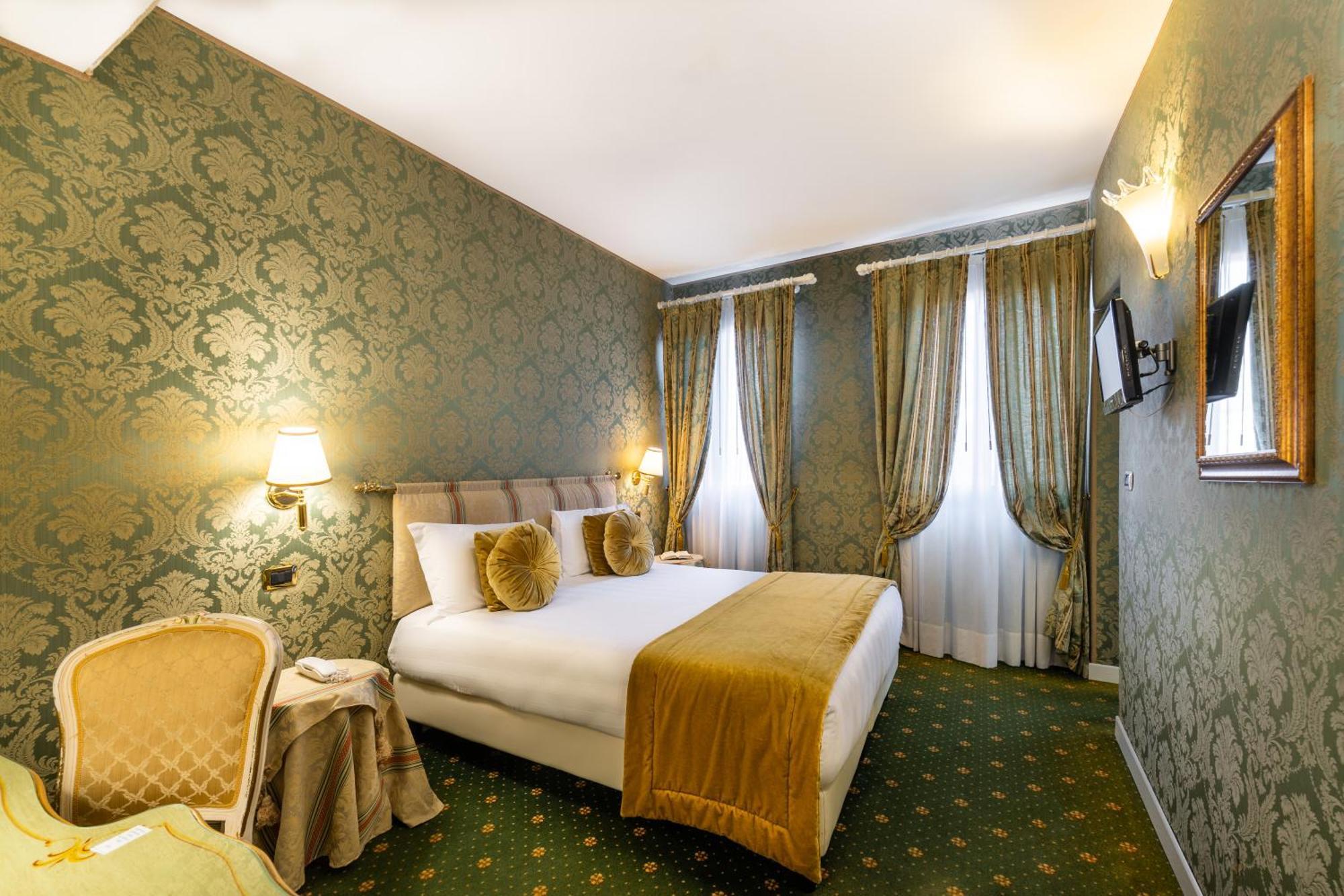 Single Room,1209385360:JPEG