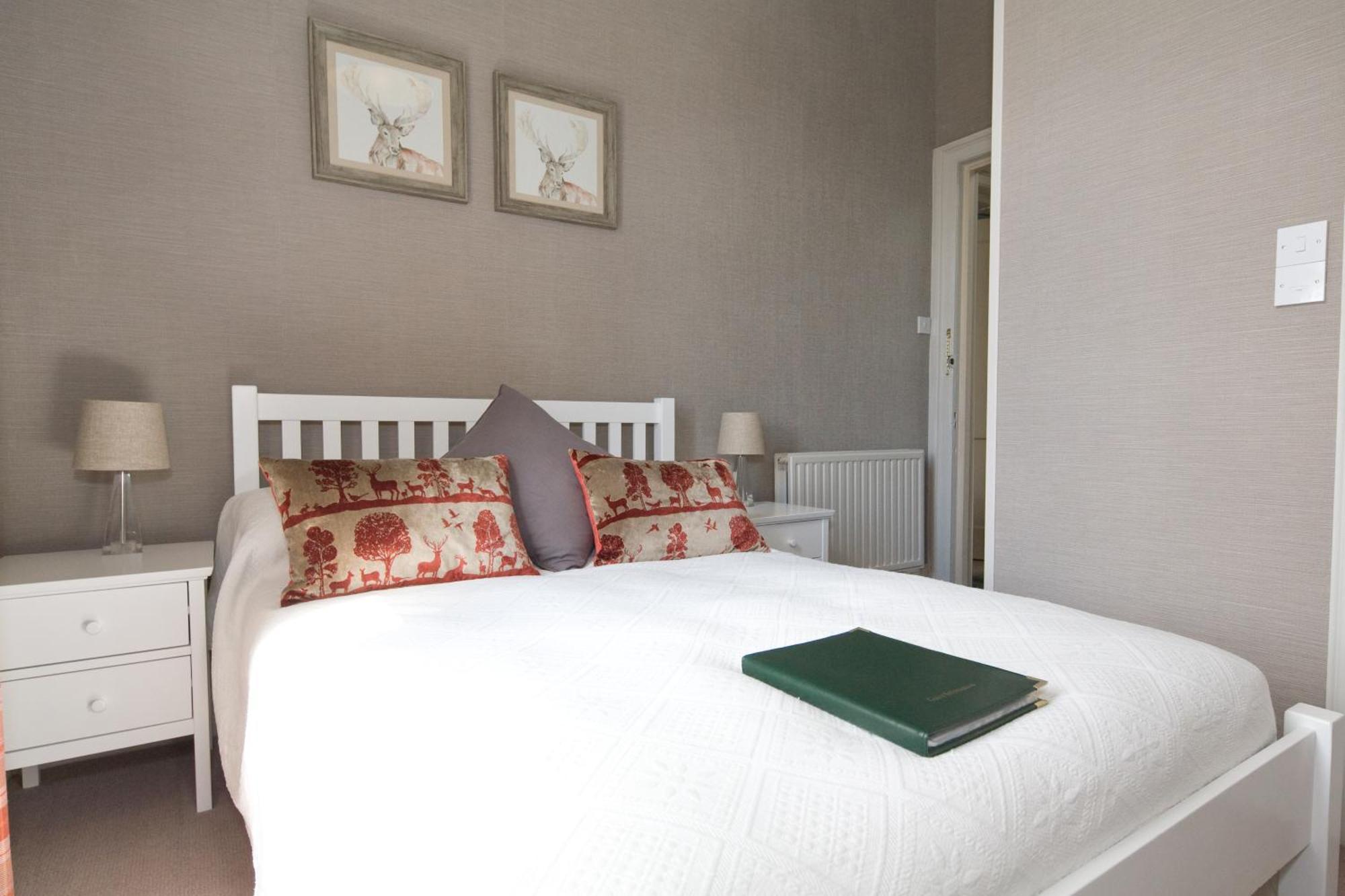 Double Room,1209863686:JPEG