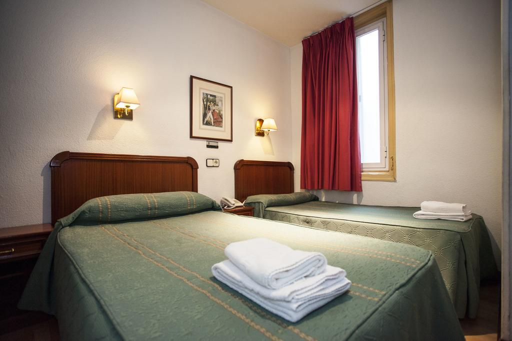 Classic Twin Room,169836309:JPEG