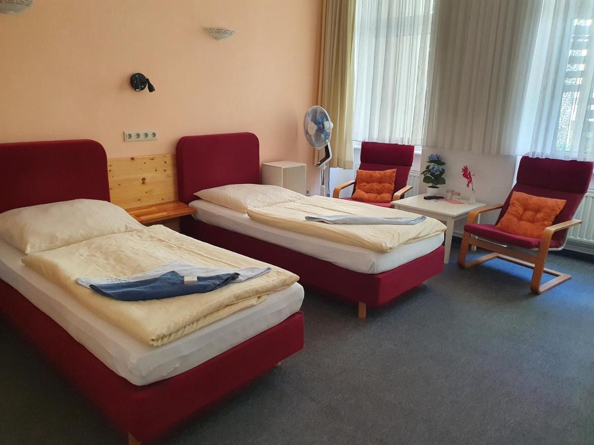 Double Room,1245402793:JPEG