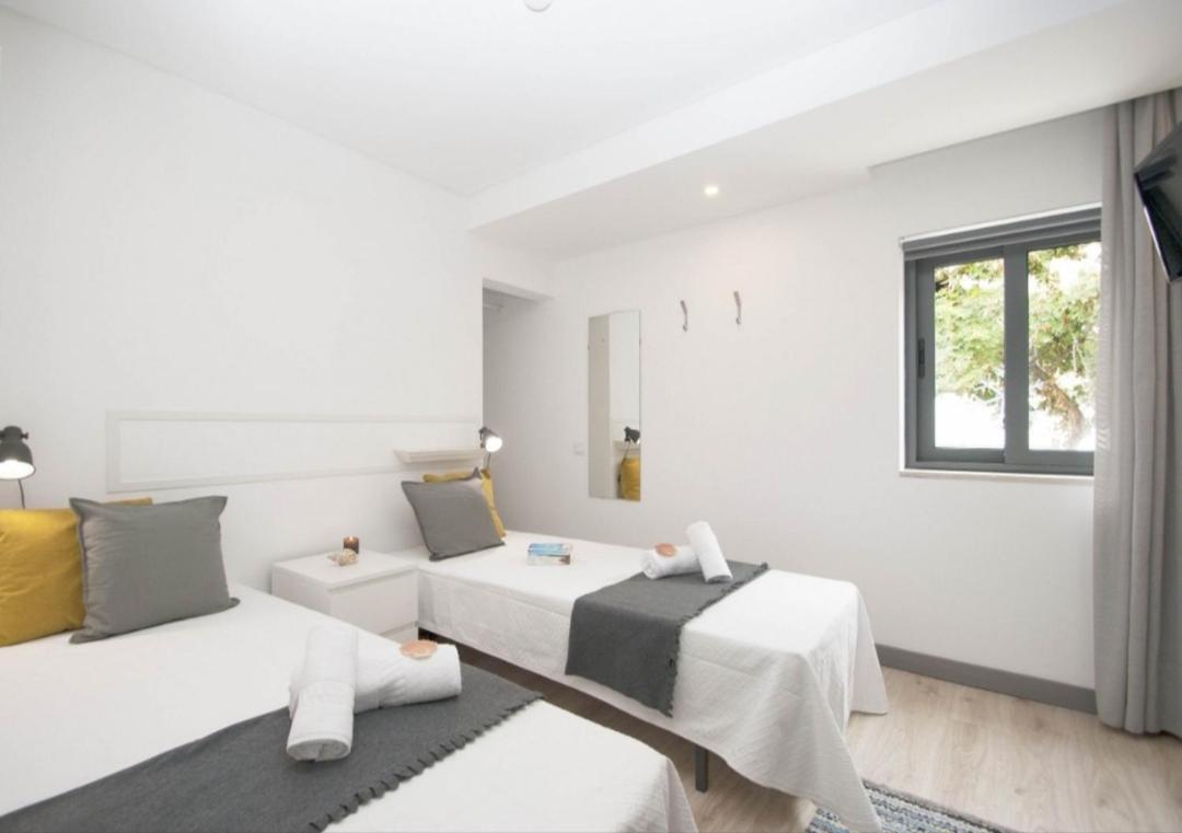 Double or Twin Room Private Bathroom