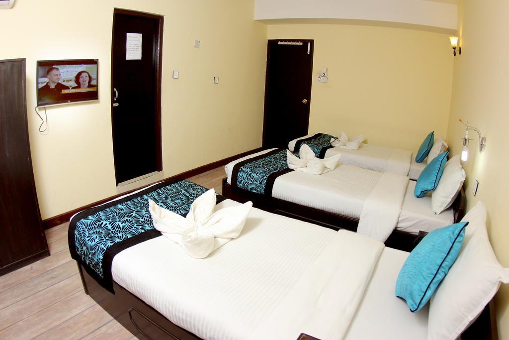 Deluxe Family Room,701359906:JPEG