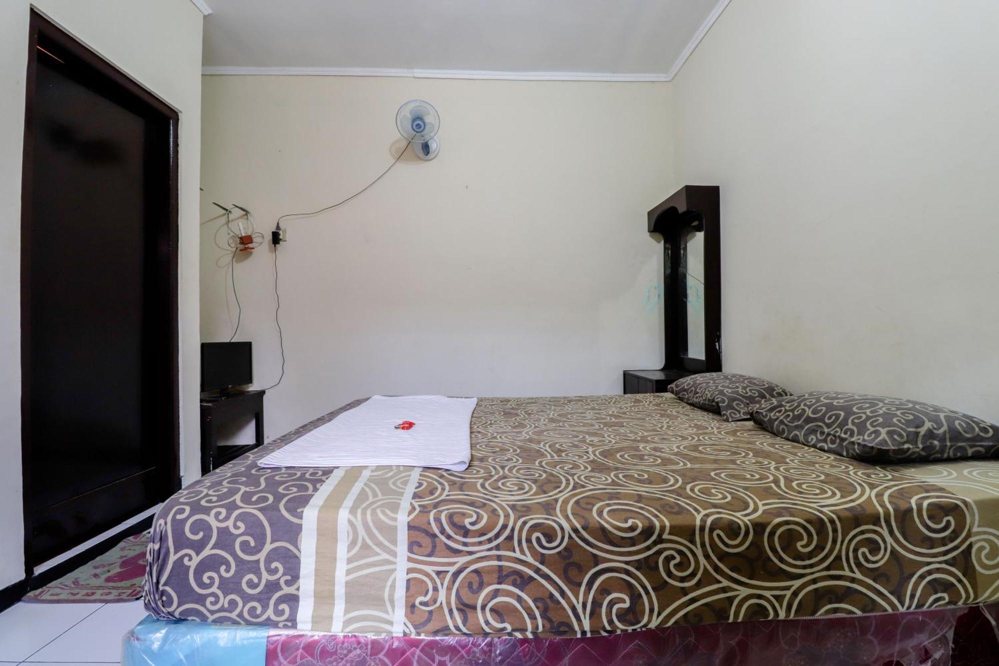 Standard Double Room with Fan