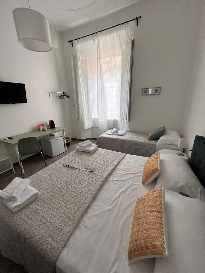 Triple Room Private Bathroom
