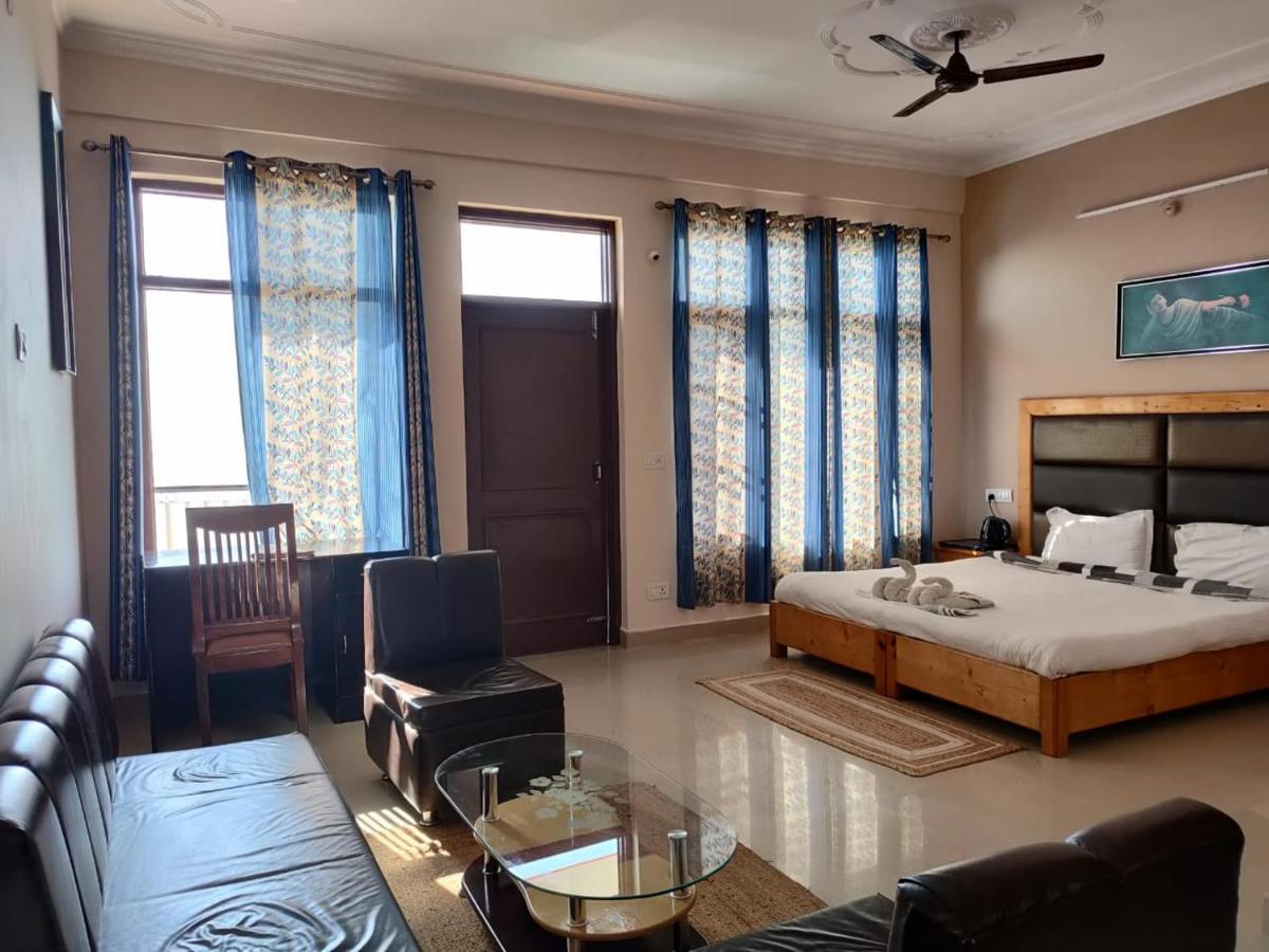 Deluxe Double Room with Balcony