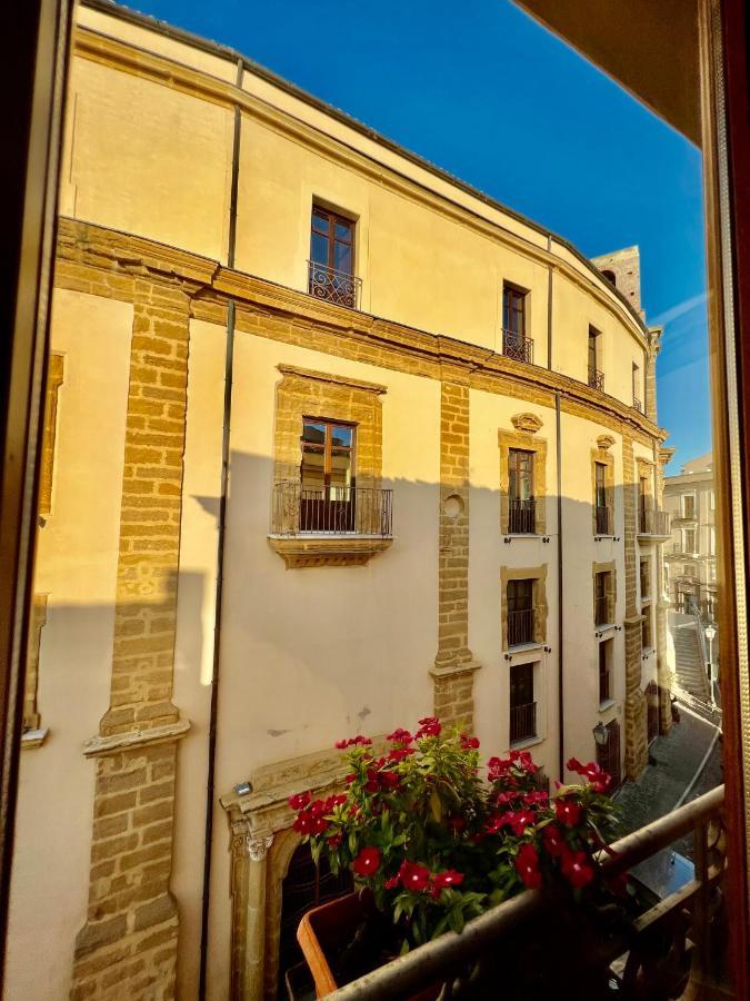 Superior Double Room,1318923511:JPEG