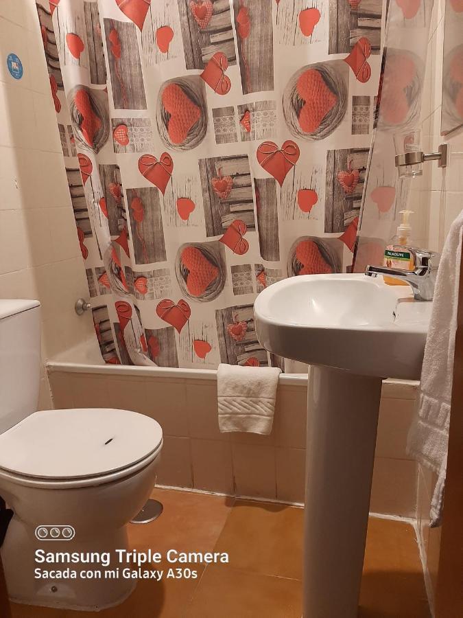 Twin Room,1319584714:JPEG