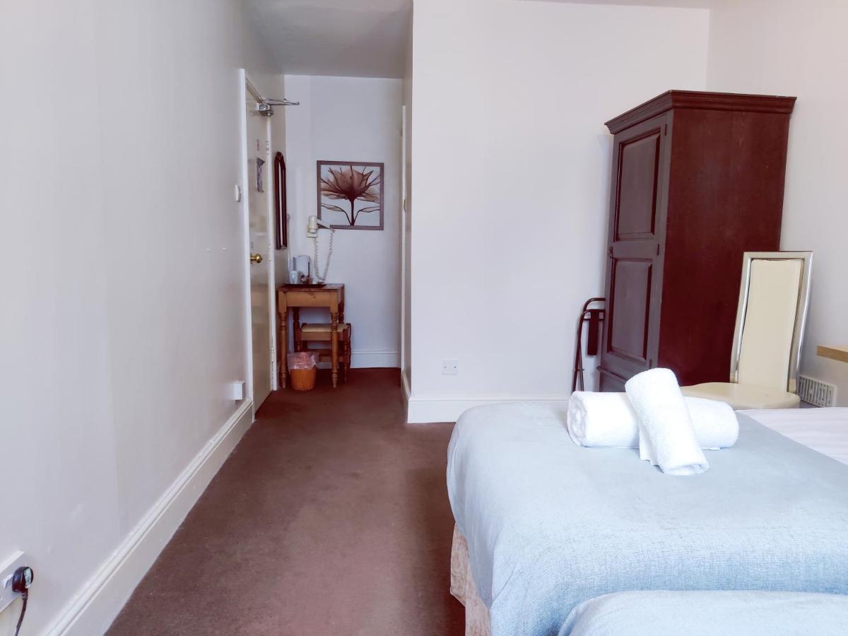 Standard Twin Room,1328142062:JPEG