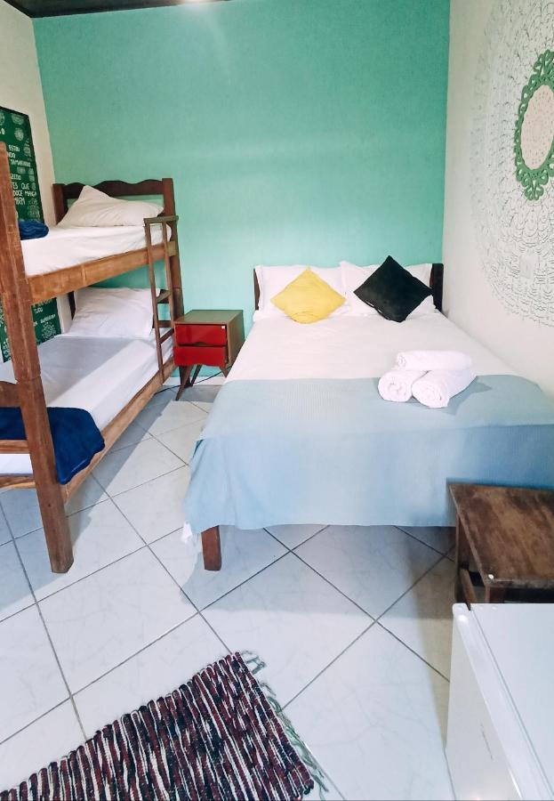 Quarto Quádruplo com Vista do Jardim