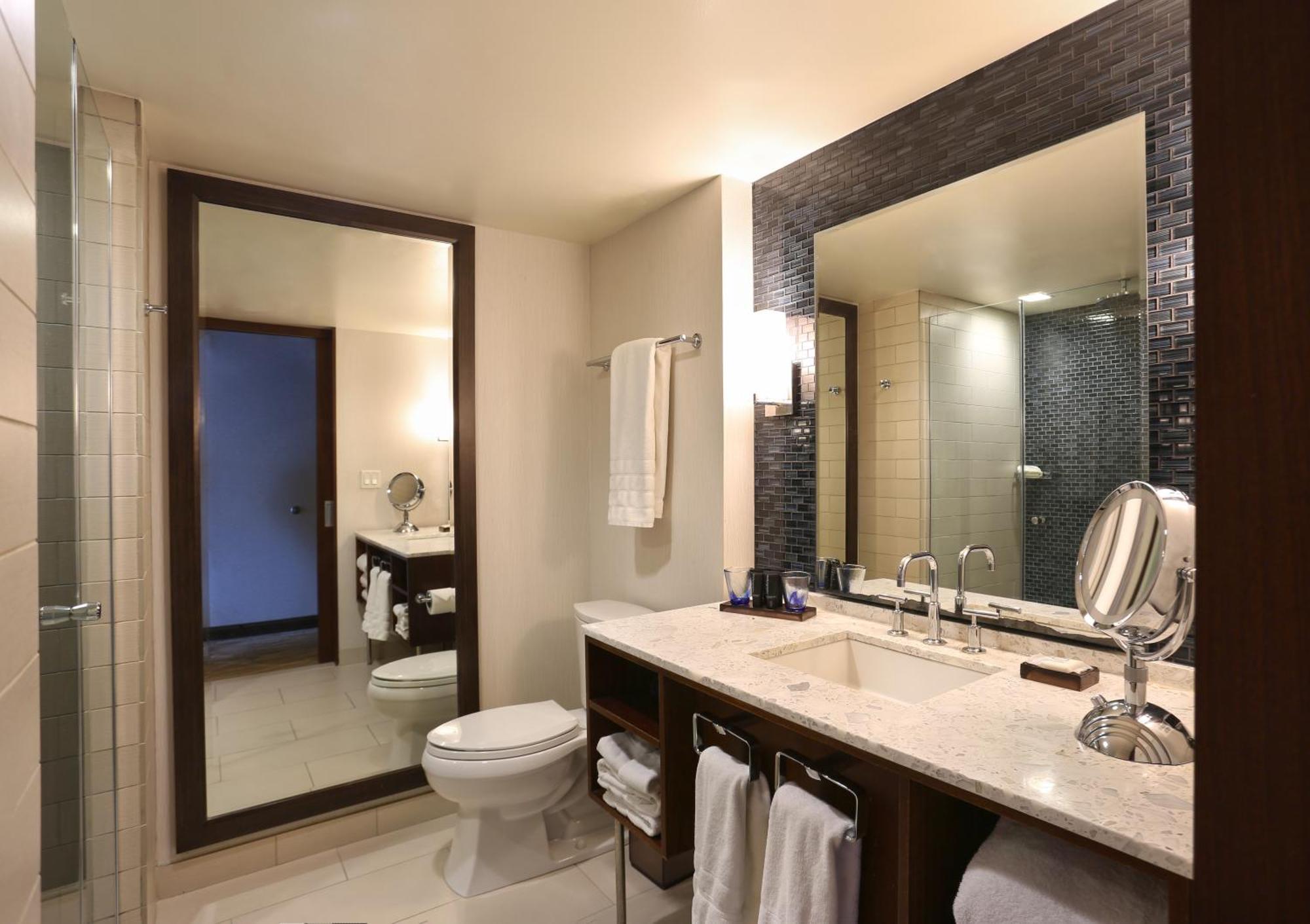 Habitación Doble con baño privado