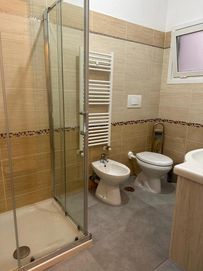 Camera Doppia con Letti Singoli con Bagno Privato