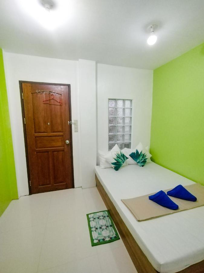 Budget Double Room,1356990101:JPEG