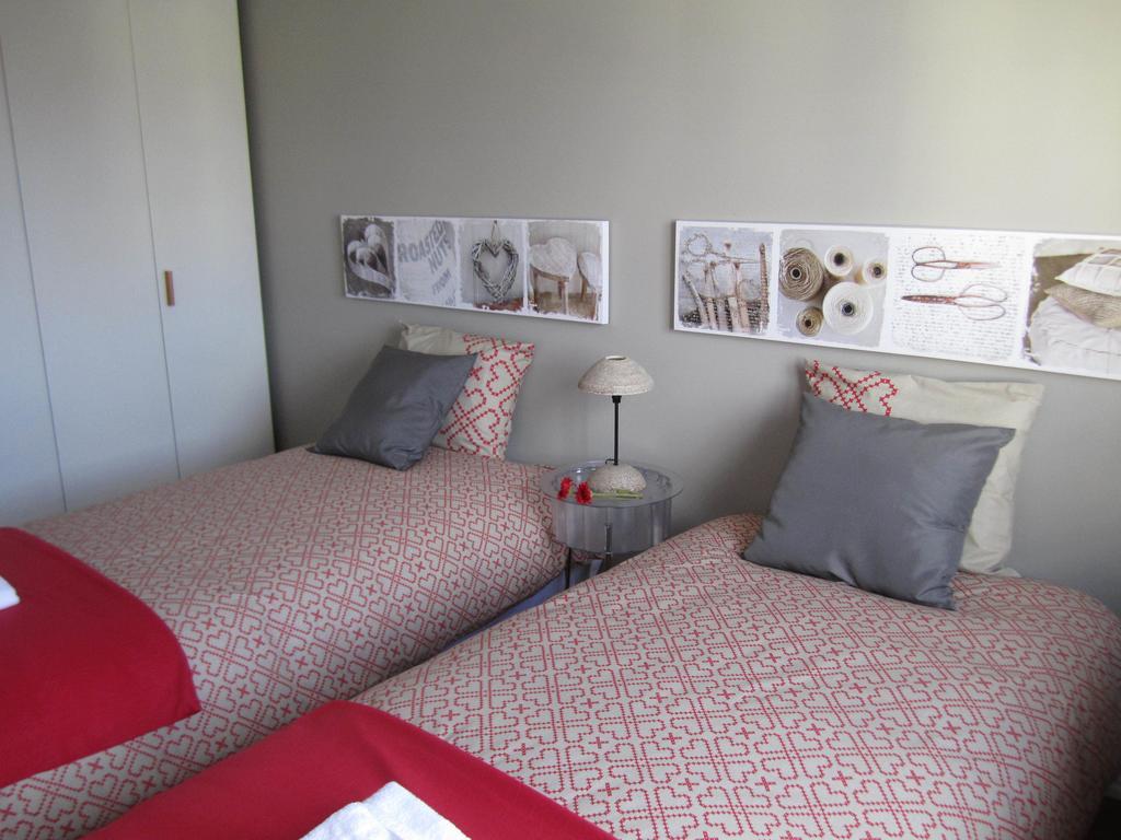 Twin Room with Shared Bathroom,151690756:JPEG