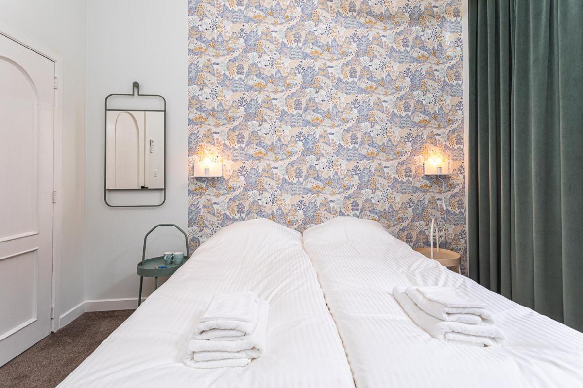 Double Room,1366747556:JPEG