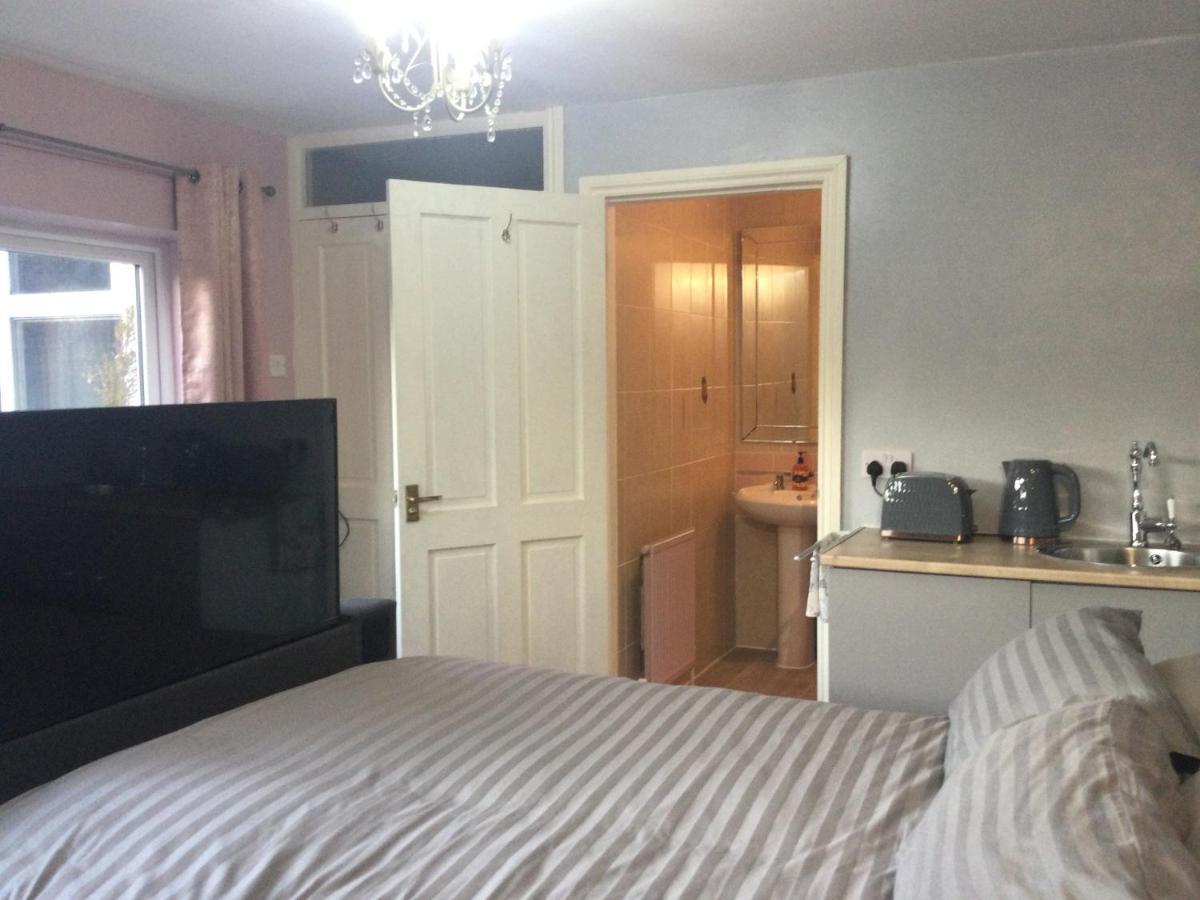 Deluxe Double Room,1366753811:JPEG