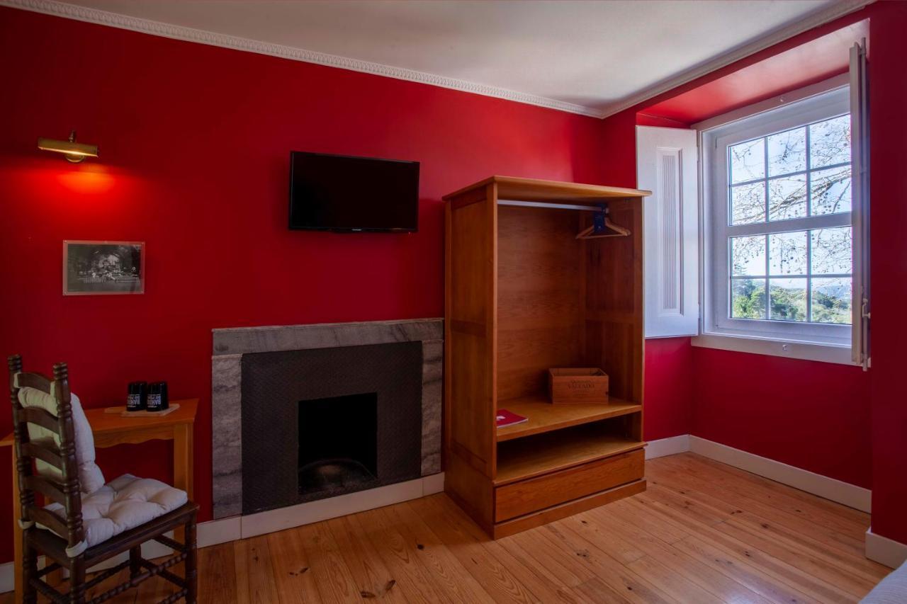 Quarto Deluxe com Cama de Casal ou 2 de Solteiro