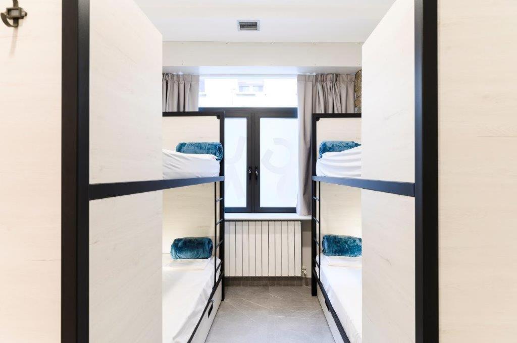 Standard Quadruple Room,1381051151:JPEG