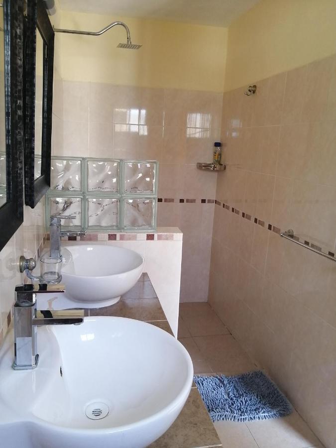 Double Room Private Bathroom