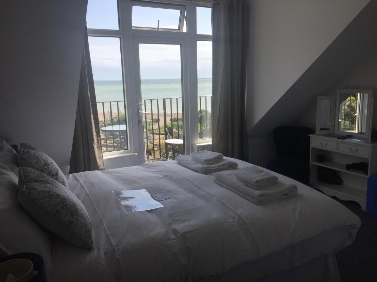 Double Room with Balcony and Sea View