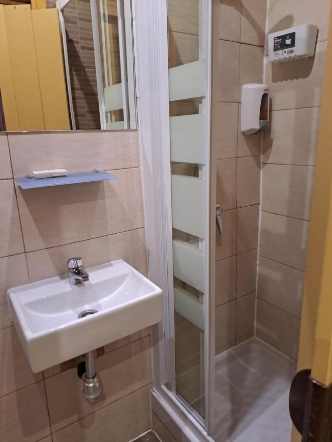 Budget Twin Room