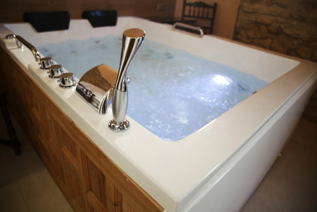 Suite Deluxe con bañera de hidromasaje