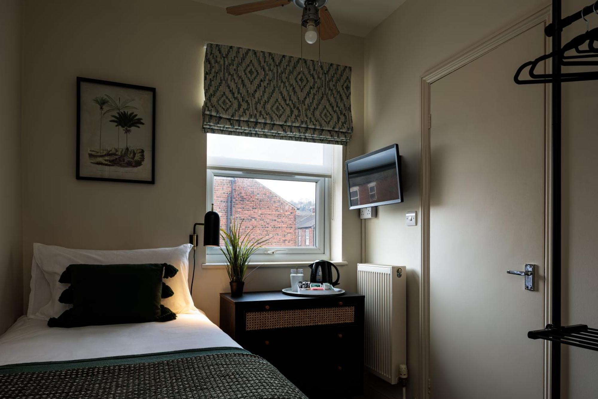 Single Room En Suite