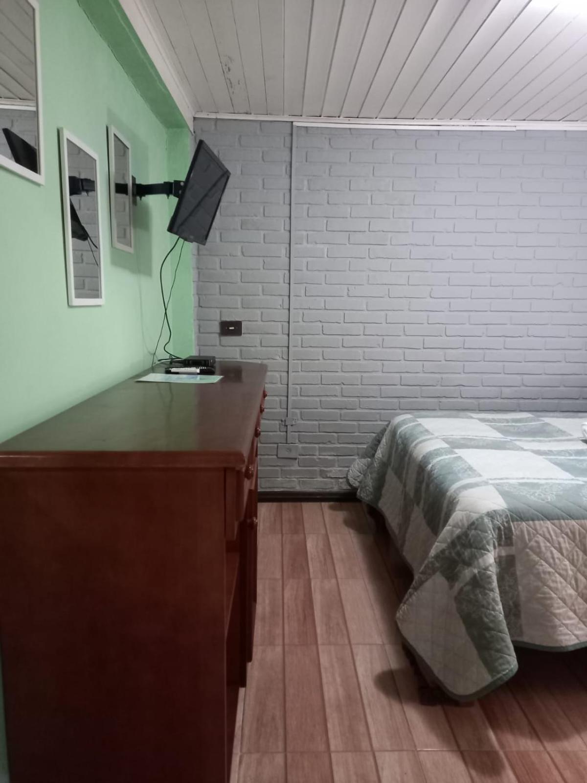 Standard Double Suite