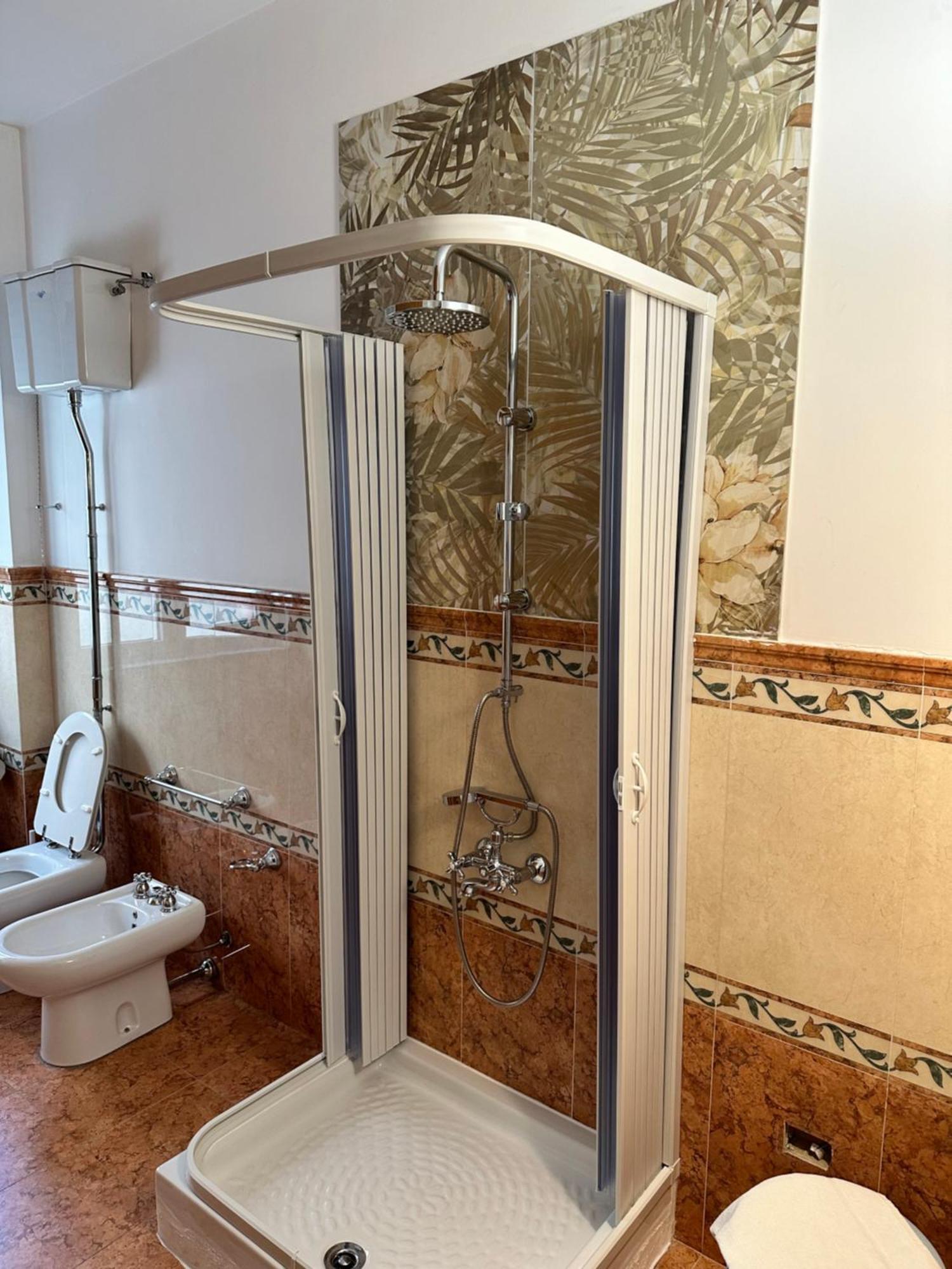 Double Room with Private External Bathroom,1500712213:JPEG