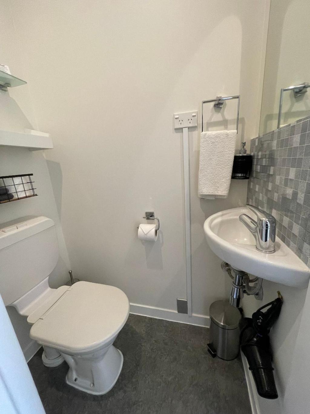 Deluxe King Room,1535374015:JPEG