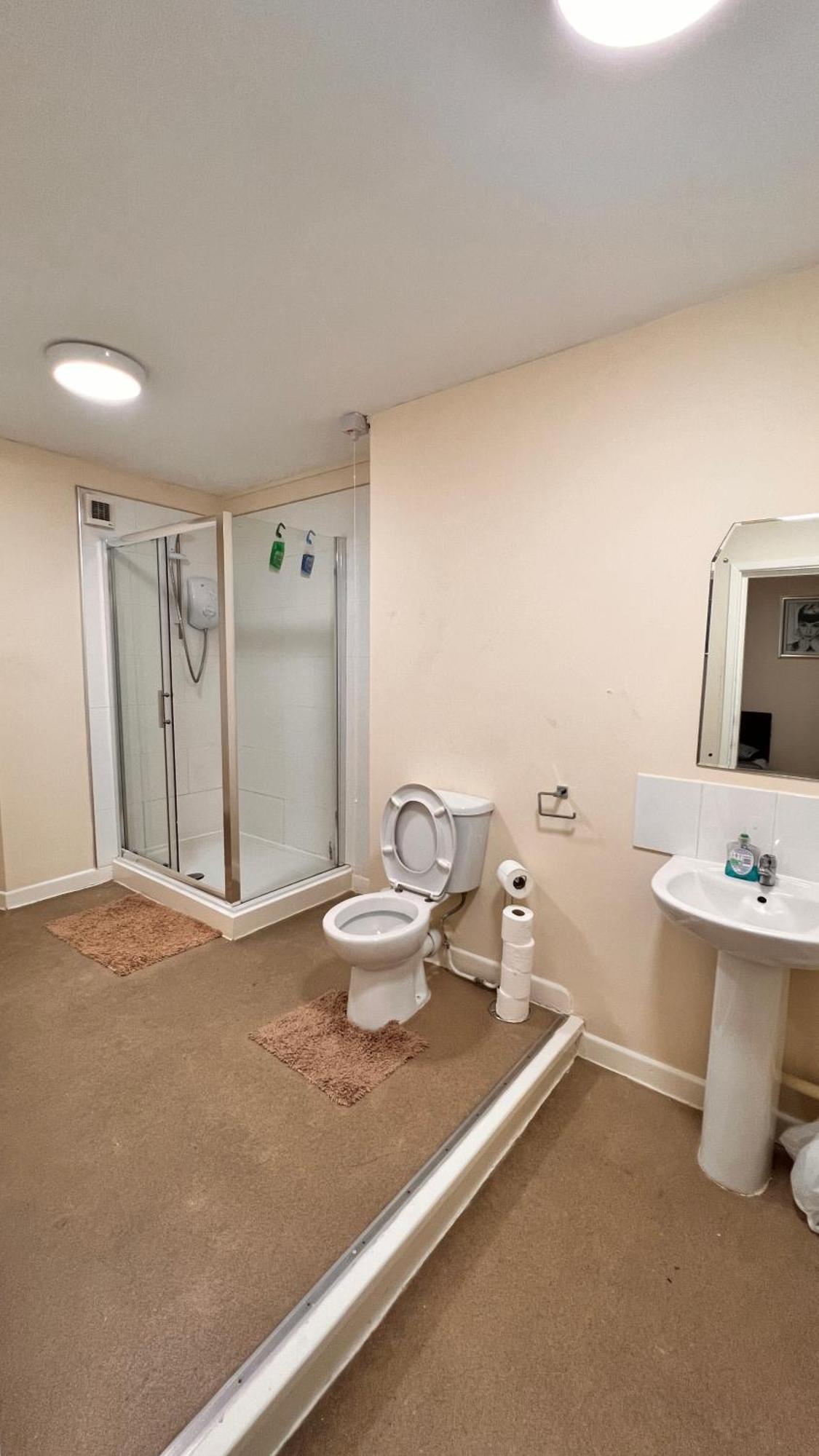Family Room (4 Adults)