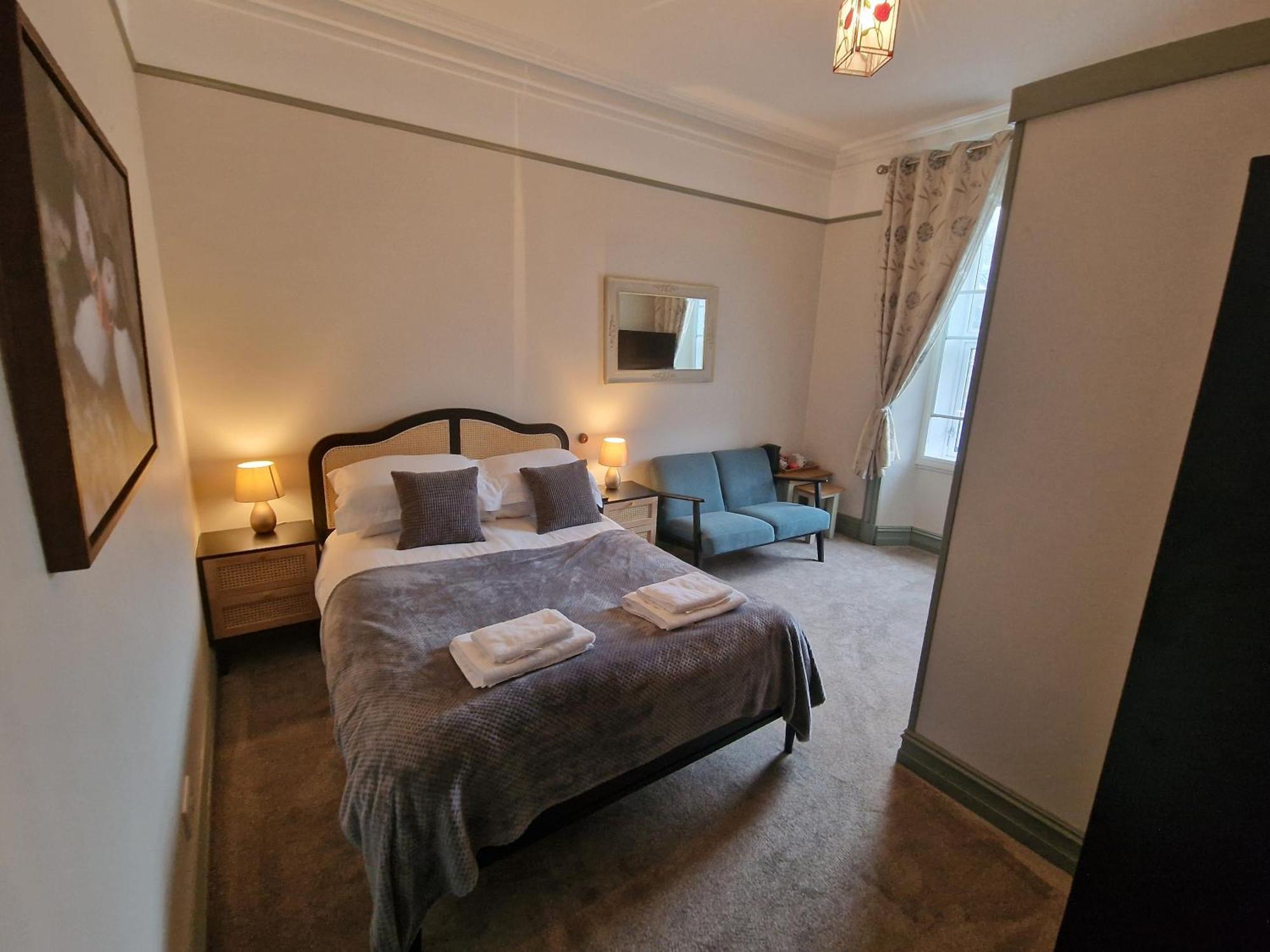 Double Room with Private Bathroom