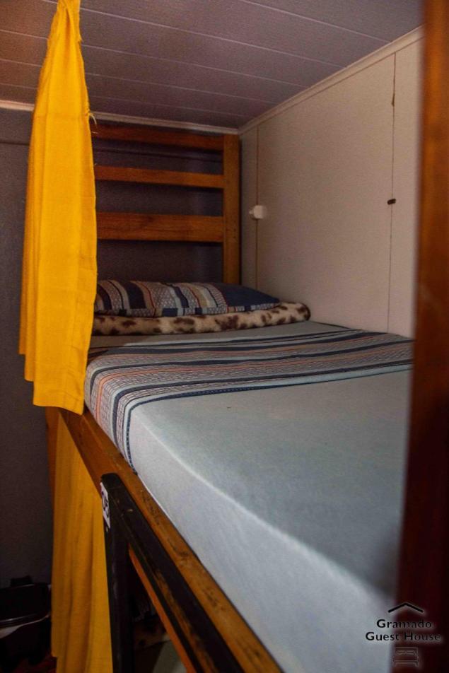 Bed 6-Bed Female Dormitory Room