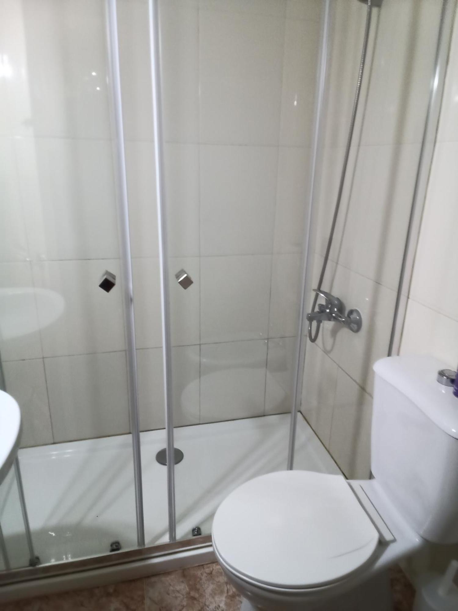Triple Room Private Bathroom