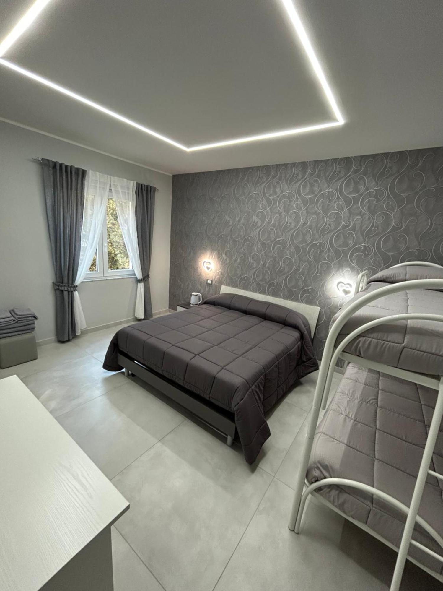 Classic Quadruple Room