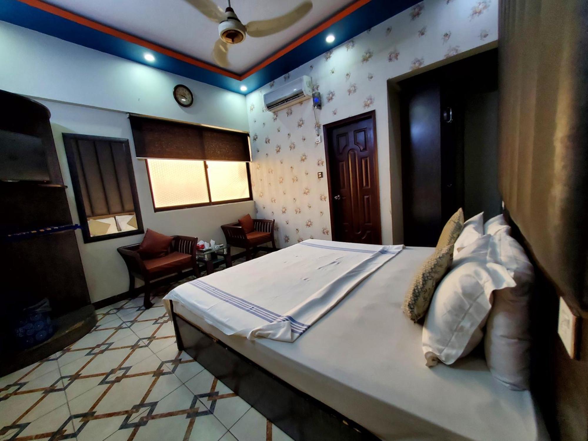 Single Room,1632677959:JPEG