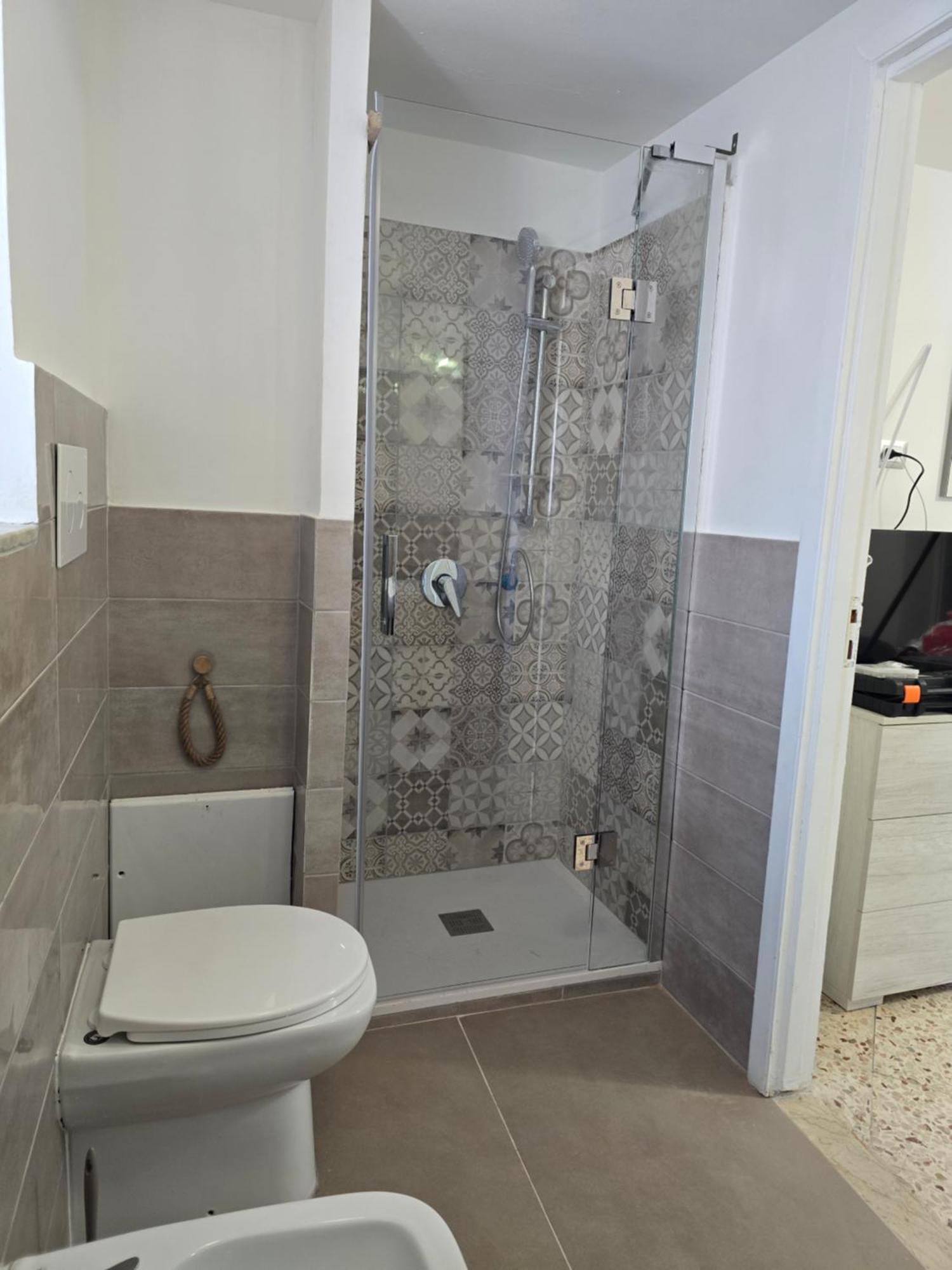 Double Room Private Bathroom,1650539835:JPEG