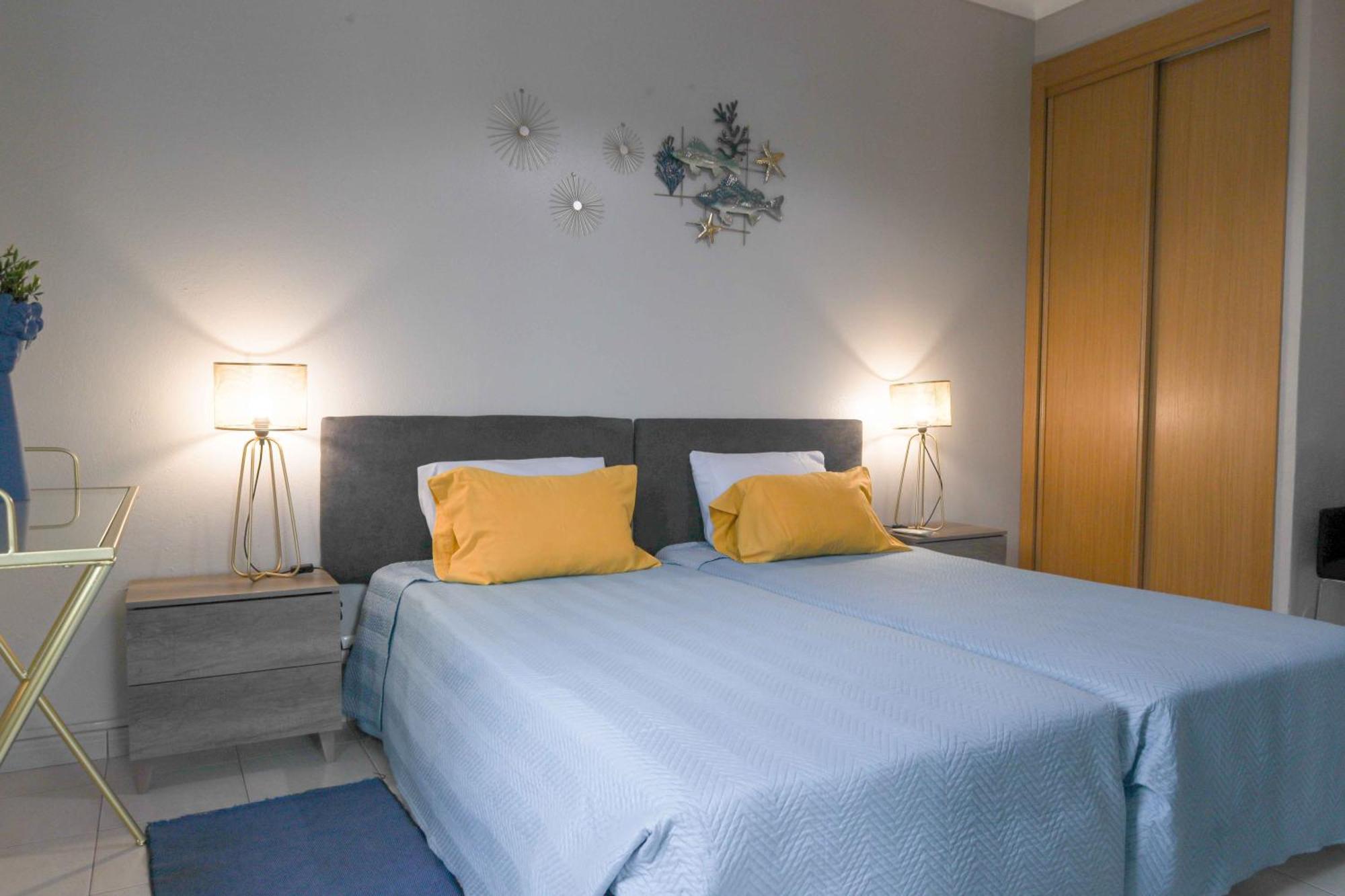 Twin Room,1651749663:JPEG