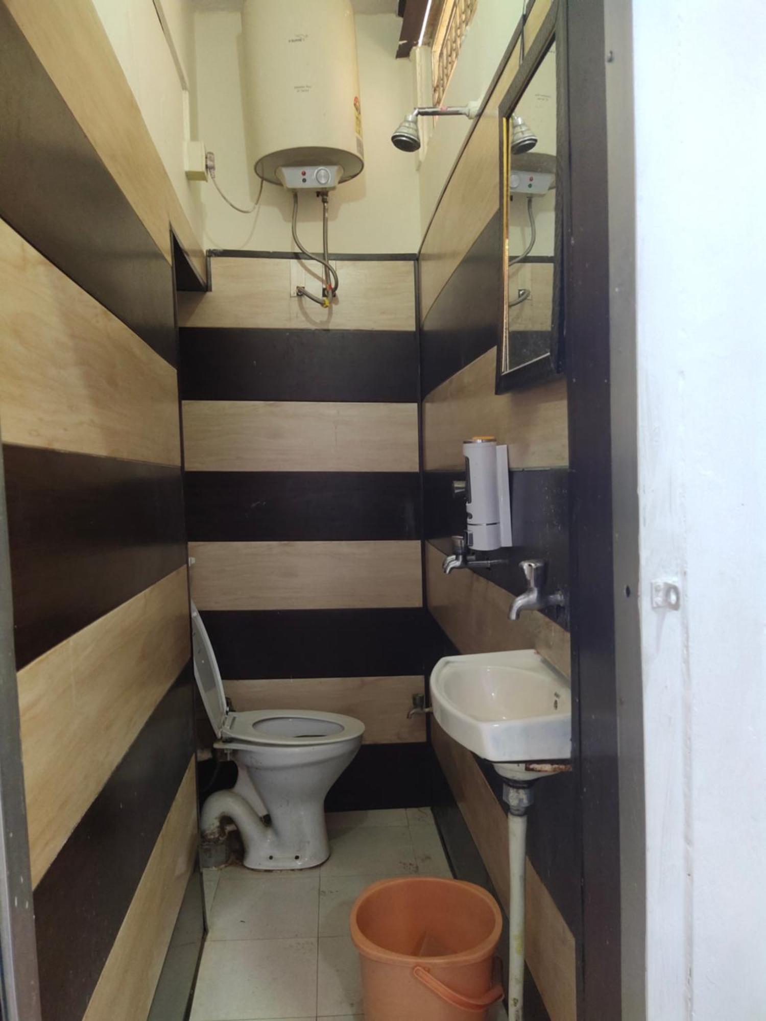 Triple Room with Private Bathroom
